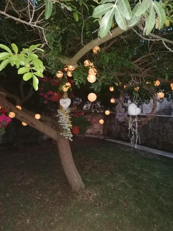 Villa Angela Dhrousha Bagian luar foto