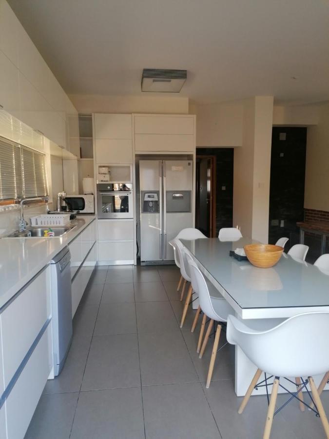 Villa Angela Dhrousha Bagian luar foto